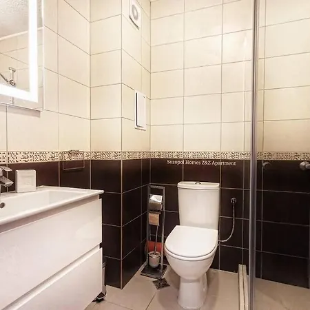 Front Sea View Homes Z&z Apartament