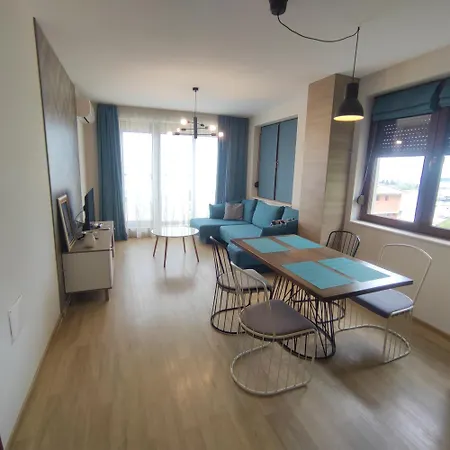 Apartament Front Sea View Homes Z&z *